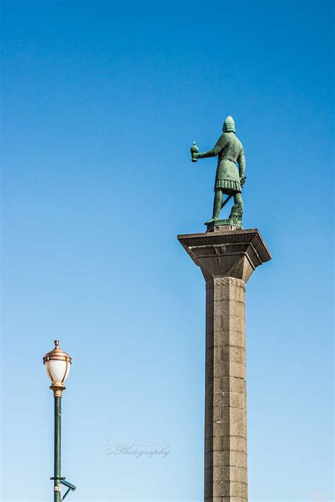 Olav Tryggvason Statue Of Olav Tryggvason In Trondheim No Flickr