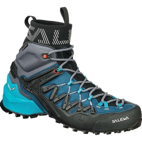 Pin By Woldemar Schwartz On Salewa Hiking Boots Women Hiking Boots