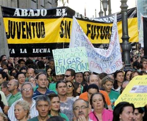 Profesores Protestan Contra Los Recortes Manifestaciones Contra Los