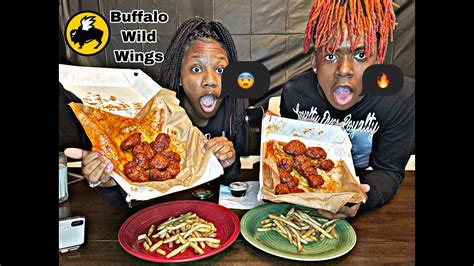 Blazin Carolina Reaper Boneless Wings Challenge World’s Hottest Pepper Youtube