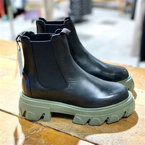 Pavement Lira Boots Black Green Ejesbyejes