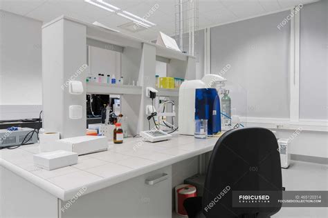 Modern Laboratory