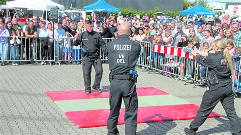 Polizei Wildeshausen Gut Besuchter Tag Der Offenen T R