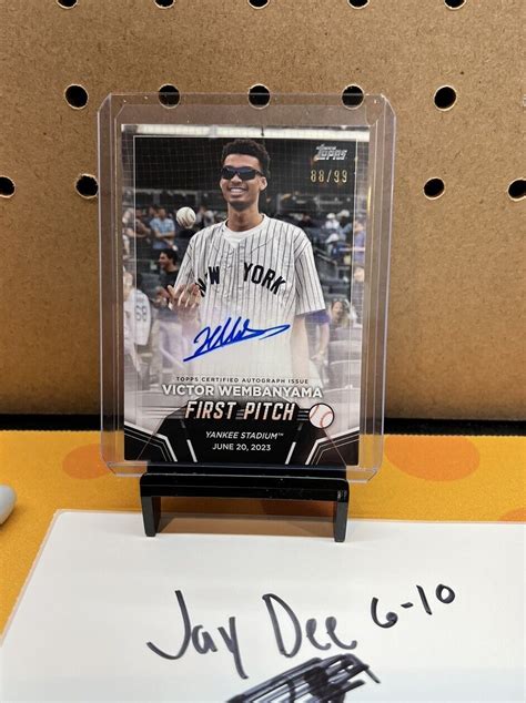 Topps Series First Pitch Auto Black Victor Wembanyama Fpa