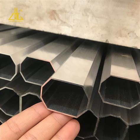 Usine De Tubes Hexagonaux En Aluminium Extrud Fabriqu E En Chine