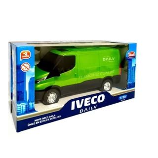 Carrinho De Brinquedo Van Iveco Daily Miniatura Verde Abertura Do Porta