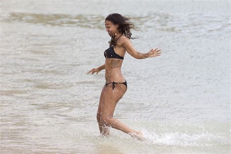 Samantha Mumba Booty In Bikini At The Beach In Hawaii Porn Pictures