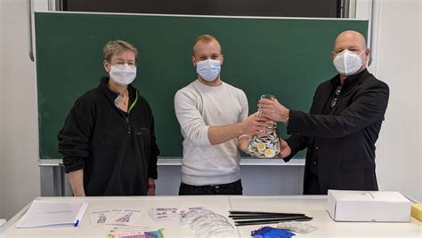 Chemie BW Chemiefonds fördert Gertrud Luckner Realschule mit 1 500