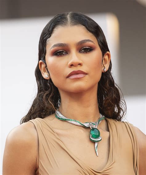 Zendaya To Receive Cinemacon Star Of The Year Award Boxoffice