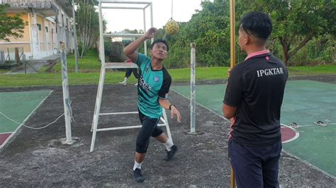 Latihan Tekong Takraw Training Sepak Takraw Drill YouTube