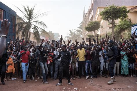 Nicolas Réméné Photographe Attaque De Lhôtel Radisson Blu à Bamako