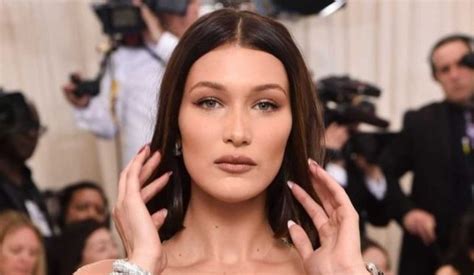 Bella Hadid Le Mannequin Le Plus Pay Est Toujours Au Centre Des