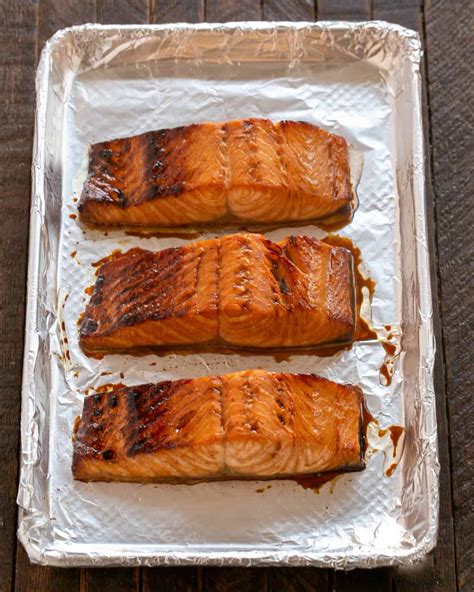 Maple Glazed Salmon Easy Elegant That Skinny Chick Can Bake