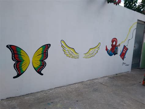 Artes da Pró Lú Pinturas na parede da nossa escola