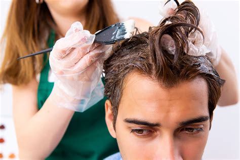 5 Tips To Help Men Dye Their Hair For This Holiday Season