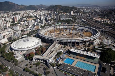 In Pictures Rio De Janeiro Builds For The Olympic Games Olympic Games Rio De Janeiro Rio