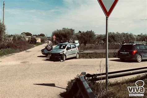 Barletta Incidente In Via Vecchia Per Canosa Veicolo Si Ribalta