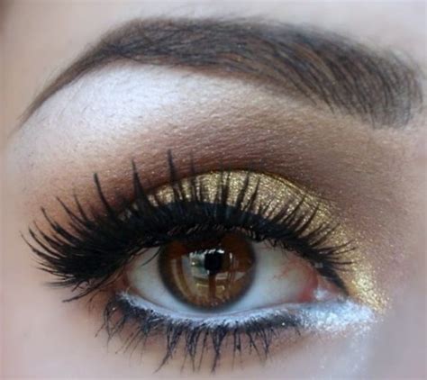 6 Gorgeous Gold Eye Makeup Looks For Brown Eyes Sheideas