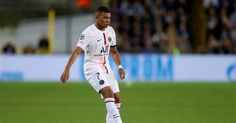 Mbappé restituisce palla ma fa quasi gol VIDEO ITA Sport Press