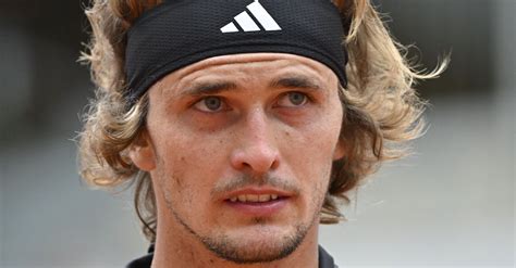 Roland Garros Alexander Zverev Quand Mon Fr Re M A Annonc Que J