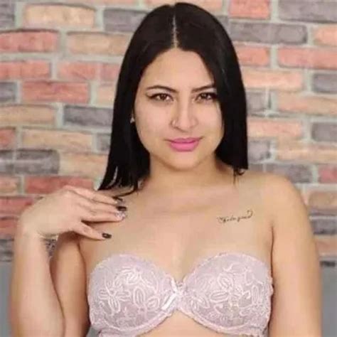 Venezuelan Big Ass Ginezflowrs Lost In Lima Try Black Cock XHamster