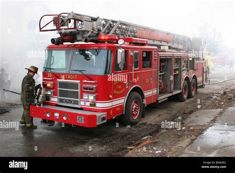 Ladder Company 30 At Fire Scene Detroit Fire Department Detroit Stock