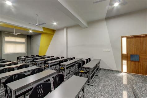 RV University Bangalore Campus: Photos, Virtual Tour