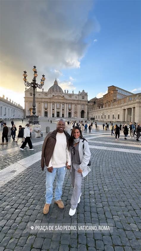 Thiaguinho Se Emociona Durante Viagem Ao Vaticano Carol Peixinho