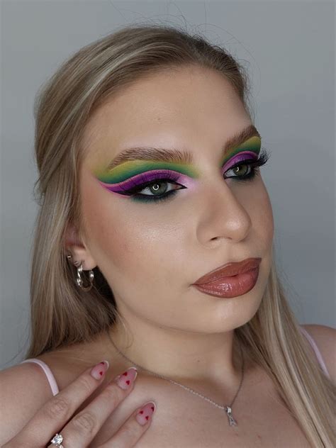 Pin On Creative Makeup