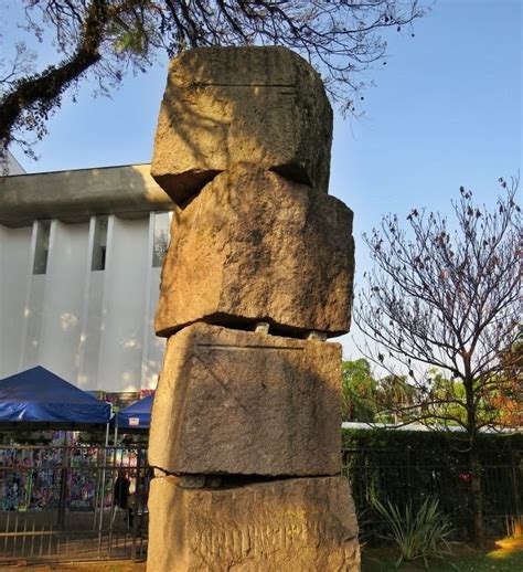 Escultura Coluna Infinita David Descubra Sampa Cidade De S O Paulo