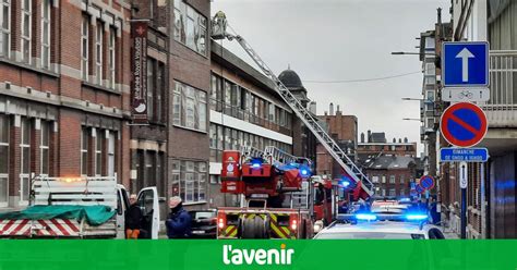 Incendie dans une école du centre ville de Charleroi les élèves