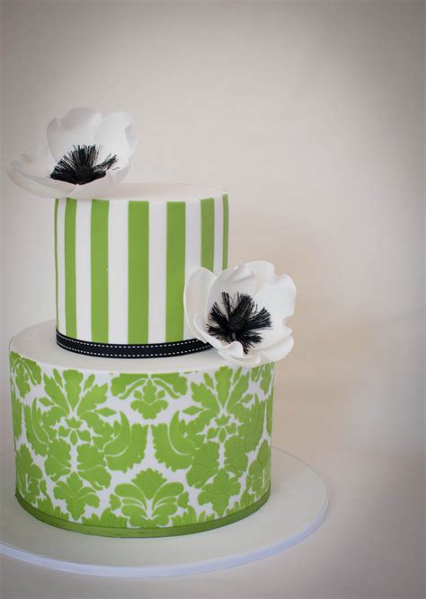 Stenciled Cake Pretty Cakes Beautiful Cakes Amazing Cakes Fondant