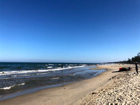 My Khe Beach (Co Luy, Quang Ngai Province) on the map with photos and ...