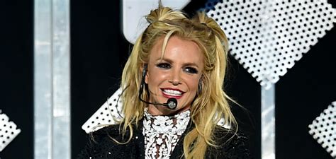 Britney Spears Gives Rare Glimpse At Her ‘favorite Tattoo Britney Spears Just Jared