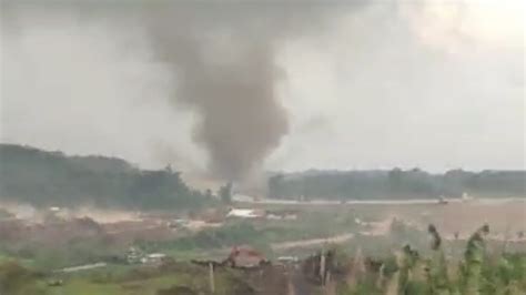 Angin Puting Beliung Terjang Sumedang Rumah Rusak Sumedang Ruber Id