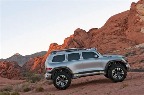 Mercedes Benz G Wagen Upgrade Set To Debut Next Year Suv Cars Mercedes Benz Benz