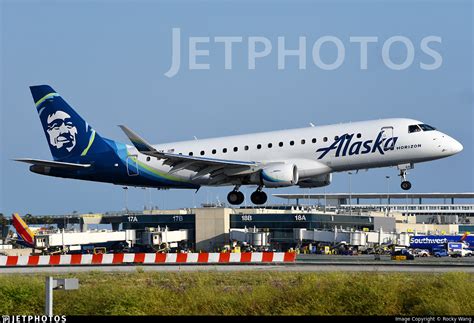 N641QX Embraer ERJ 170 200LR Alaska Airlines Horizon Air Rocky