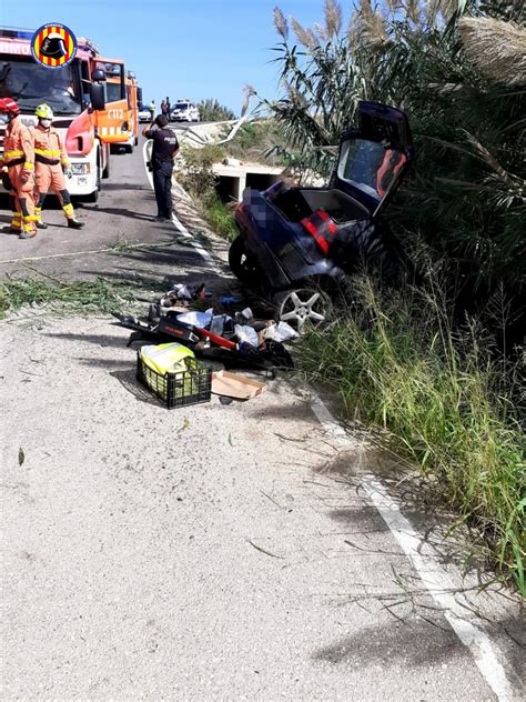 Sucesos Muere Un Hombre Al Salirse De Vía Y Caer Con Su Coche Por Una