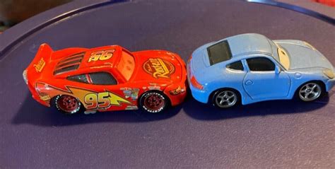 Rayo Mcqueen Sally Carrera
