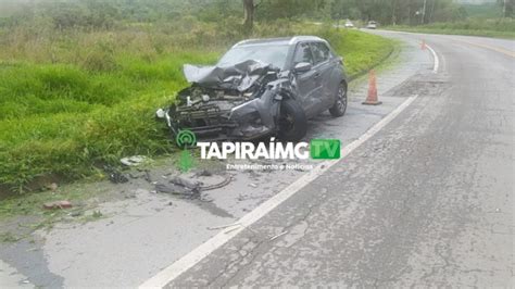 Duas Mulheres Ficam Feridas Em Acidente Envolvendo Dois Carros Na Br