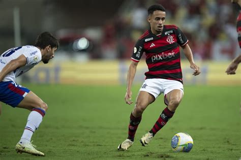 Fortaleza x Flamengo onde assistir horário e escalações do jogo pelo