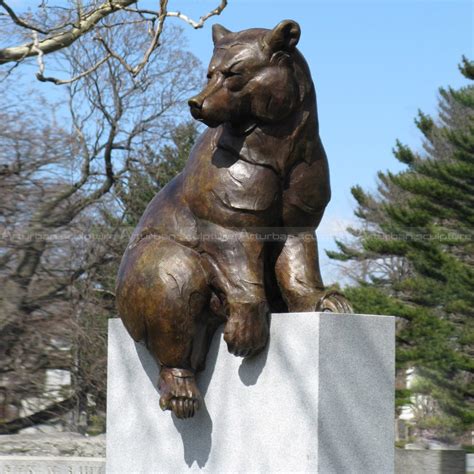 Brown Bear Sculpture