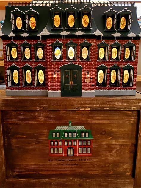 Christmas Advent House - Christmas Vacation Advent Calendar: Heirloom ...