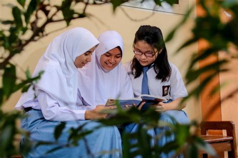 Apa Kegiatan Hari Pertama Masuk Sekolah SD SMP Dan SMA Ini Contoh