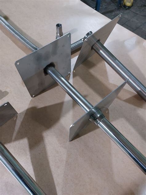 Гофра для генератора с проходом через стенуГазоотвод генератора Шланг ...