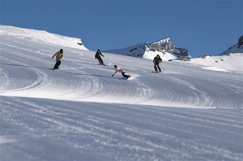 Ski And Snowboard Hotel Laax Peaks Place Hotel