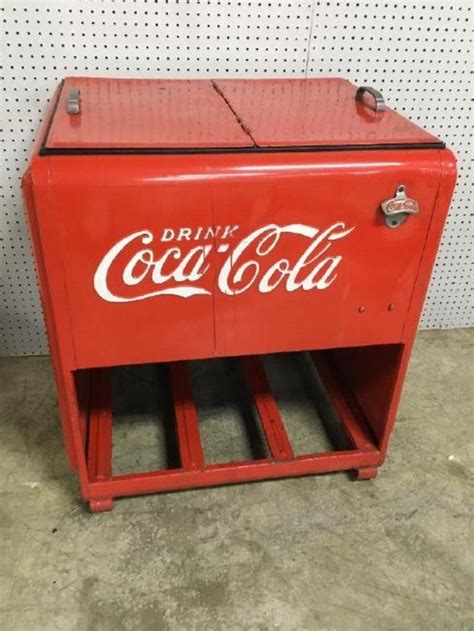 Service Station Coca Cola Ice Chest Cooler Value Price Guide