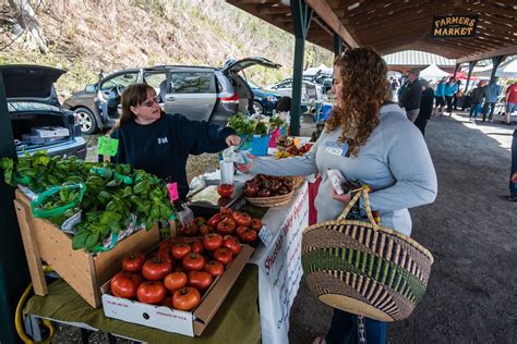 Saratoga Farmers Market Kicks Off Outdoor Season At High Rock Park