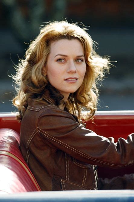 Hilarie Burton As P Sawyer One Tree Hill Hilarie Burton Peyton Sawyer