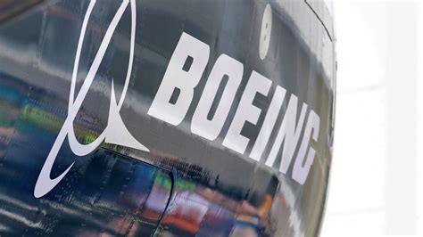 Mitten Im Ersten Streik Boeing Beurlaubt Tausende Seiner Us